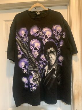 Men's Black Short-Sleeve Graphic Tee with Purple Skull Design